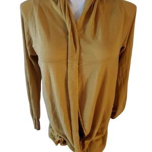 Saint John size medium open front sheer jacket  gold bust 36 inches length 31”